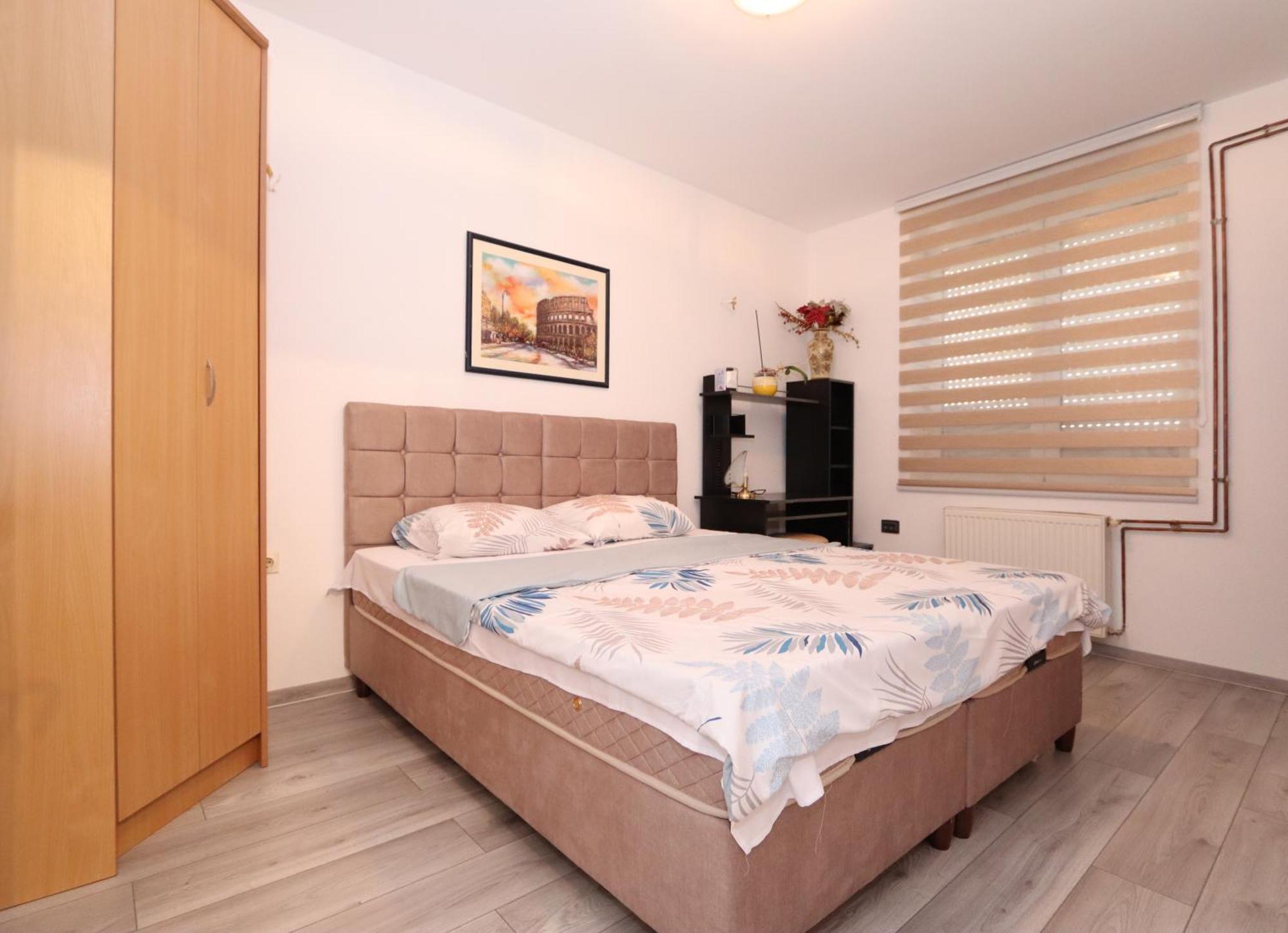 Apartament Golden Royal Kragujevac Zewnętrze zdjęcie